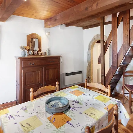 Maison Larzac Cevennes Grand Сasa de vacaciones *